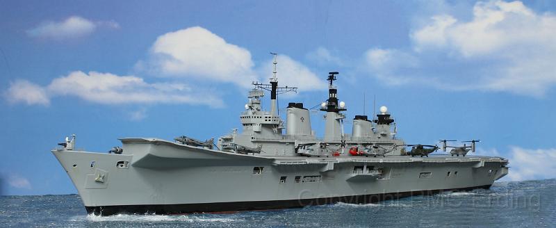 HMS Illustrious Airfix 1-350 Hellinger Othmar 04.JPG